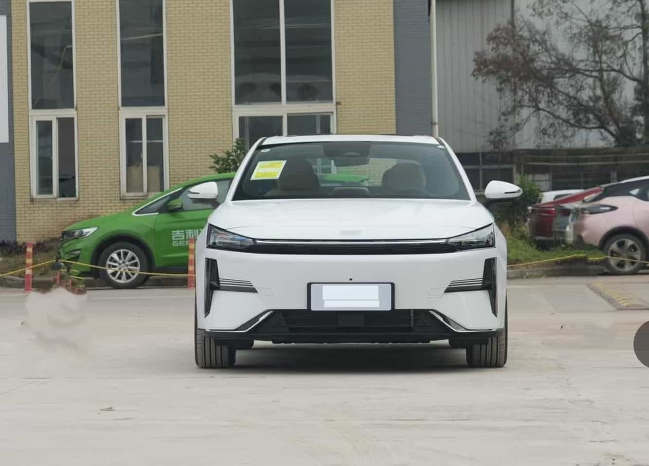 Galaxy L6 2024 125 км ПЛЮС Удлиненная версия Geely