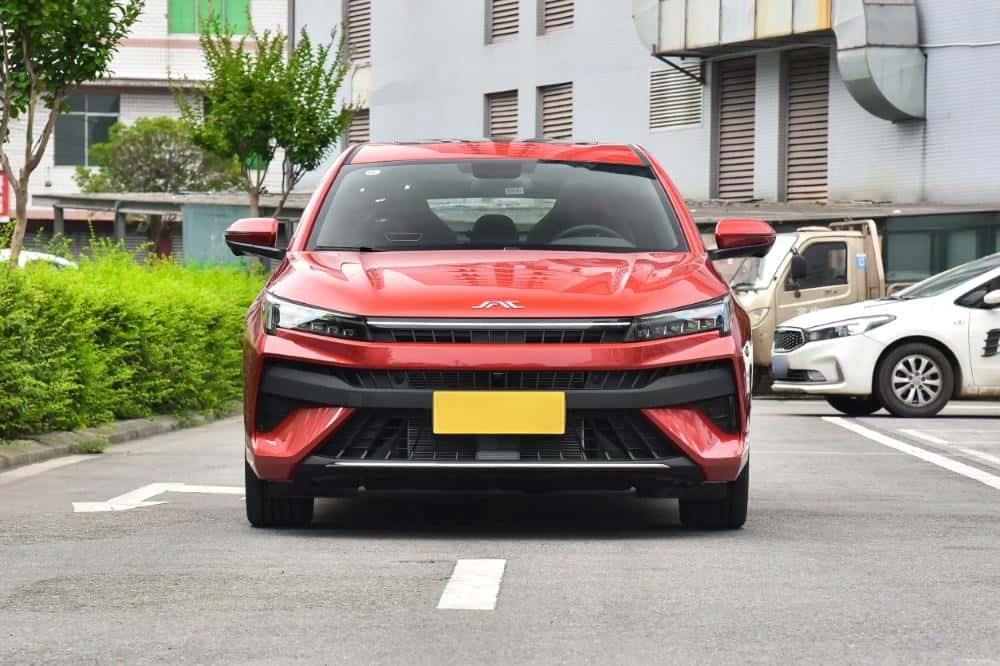 2023款 江淮A5 PLUS 1.5T 自动尊贵PLUS型