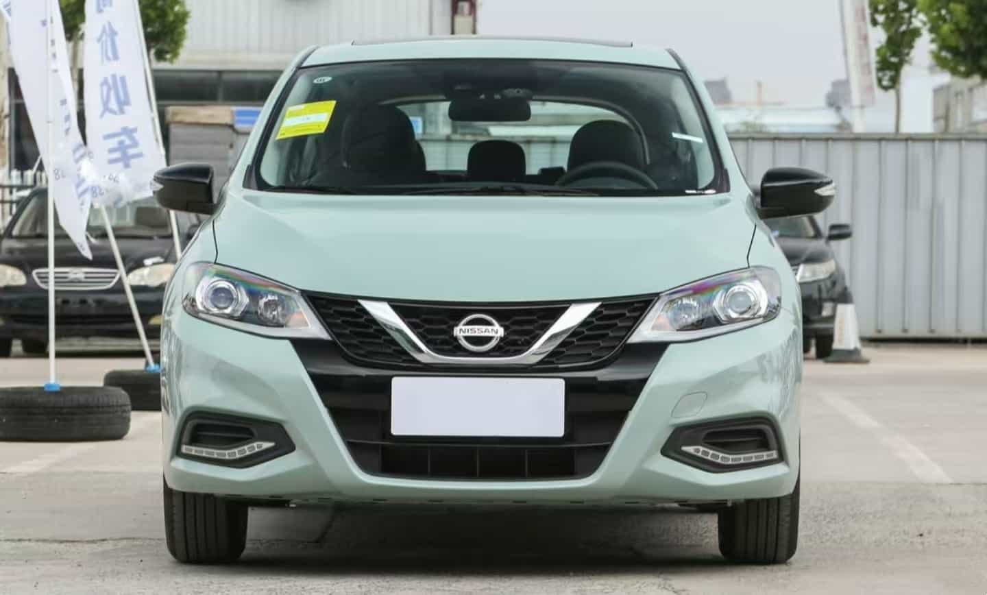 TIIDA TIIDA 2024 1,6-литровый вариатор Smart Edition