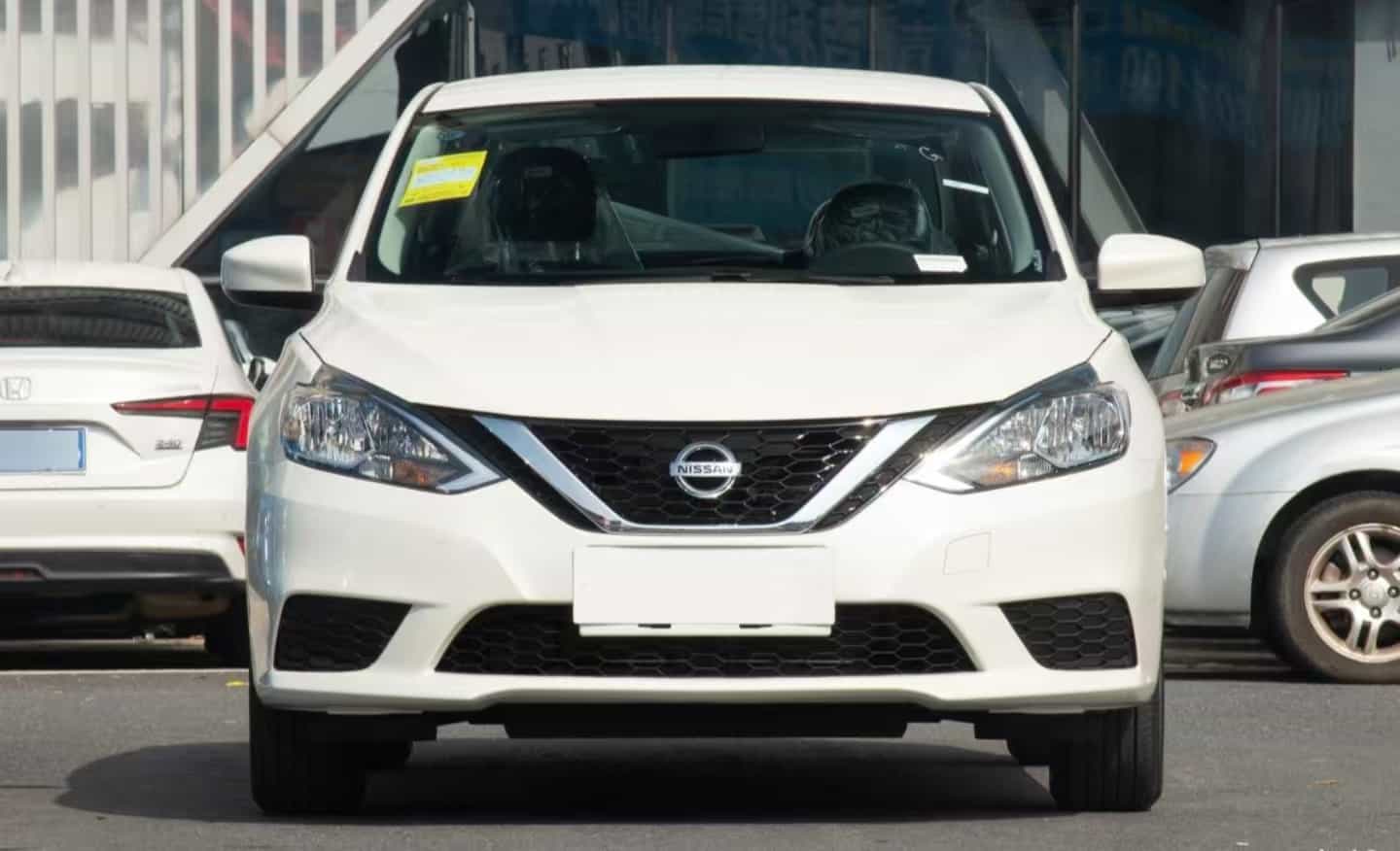 Широкоэкранная версия Sylphy 2024 Classic 1.6 XE+CVT