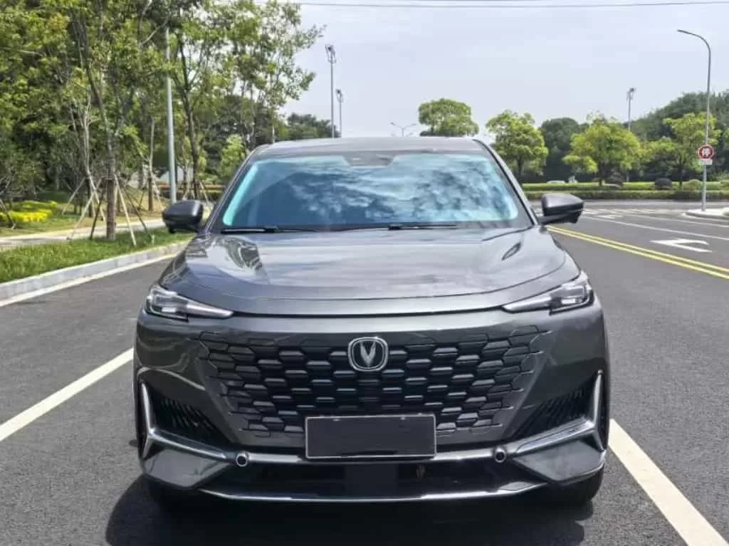 Changan UNI-K 2021 2,0Т класса люкс