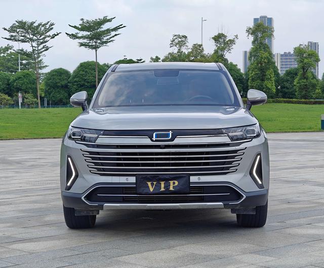 Pentium T99 2023 20TD 8AT эксклюзивного типа