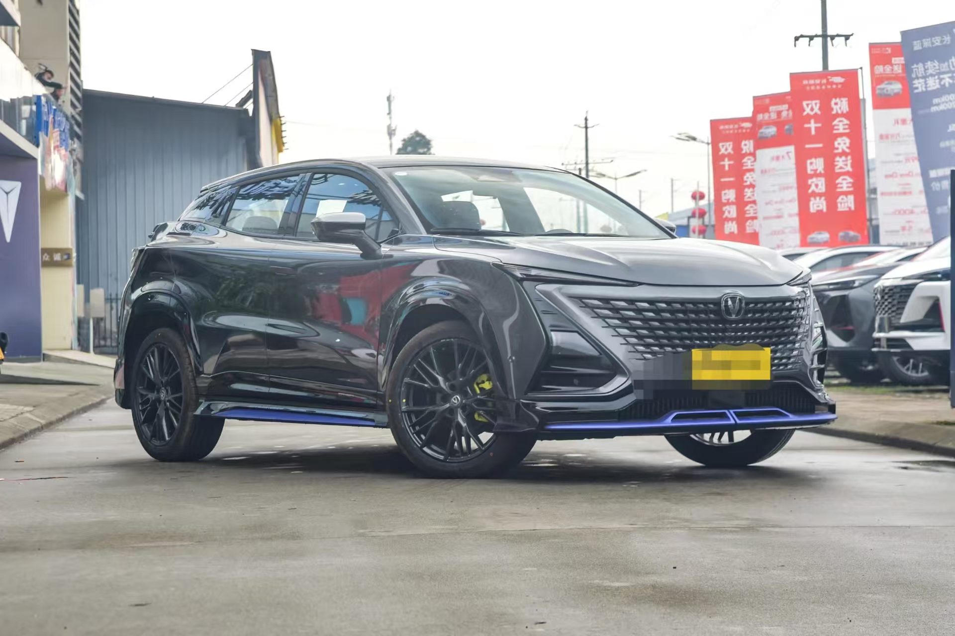 Флагманская спортивная модель Changan UNI-T 2023 второго поколения весом 1,5 тонны