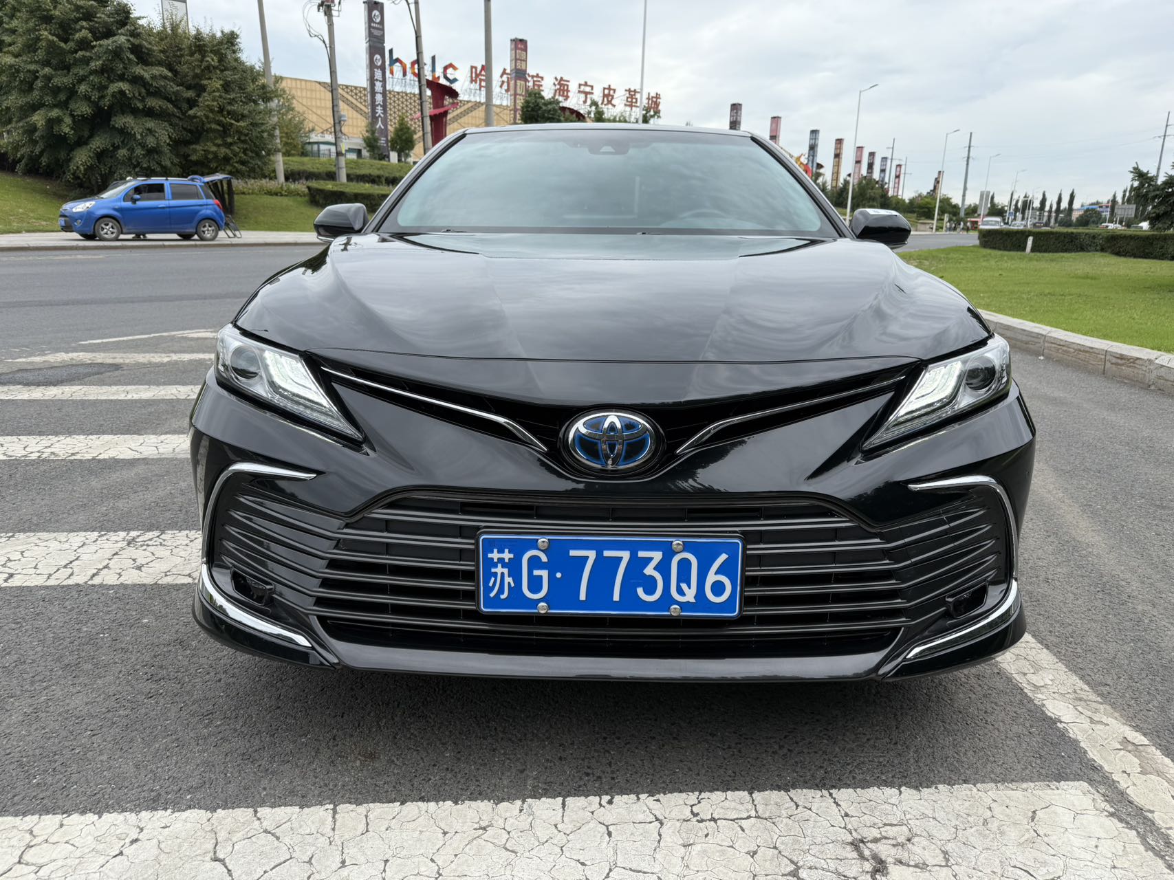 Toyota Camry 2021 с двумя двигателями 2.5HG
