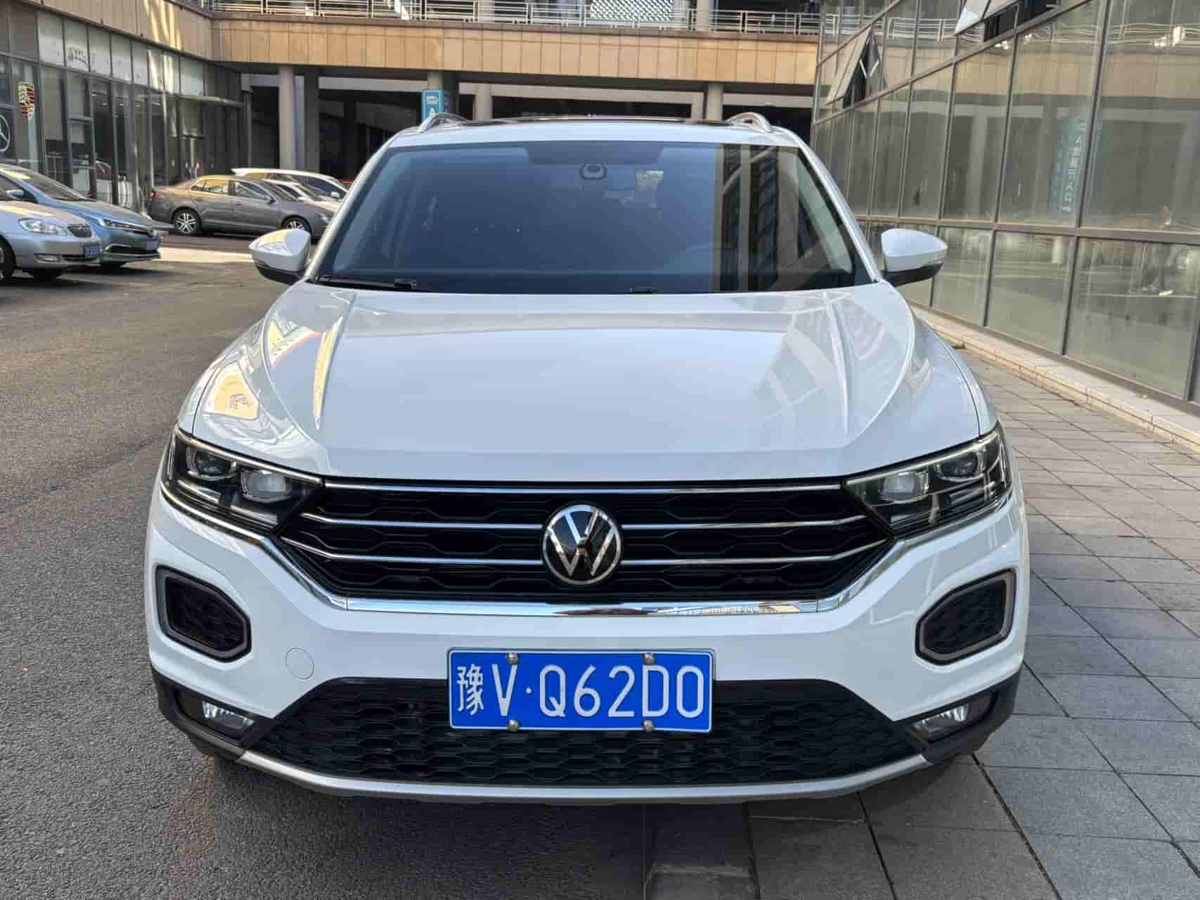 21 Volkswagen Tango 280TSI DSG – двухколесная комфортабельная версия smart