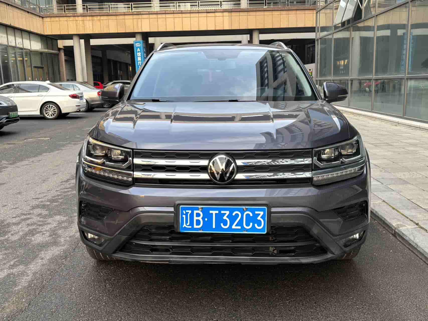 21 Volkswagen Tuyue 1.4T 280 TSI с полным приводом класса люкс PLUS