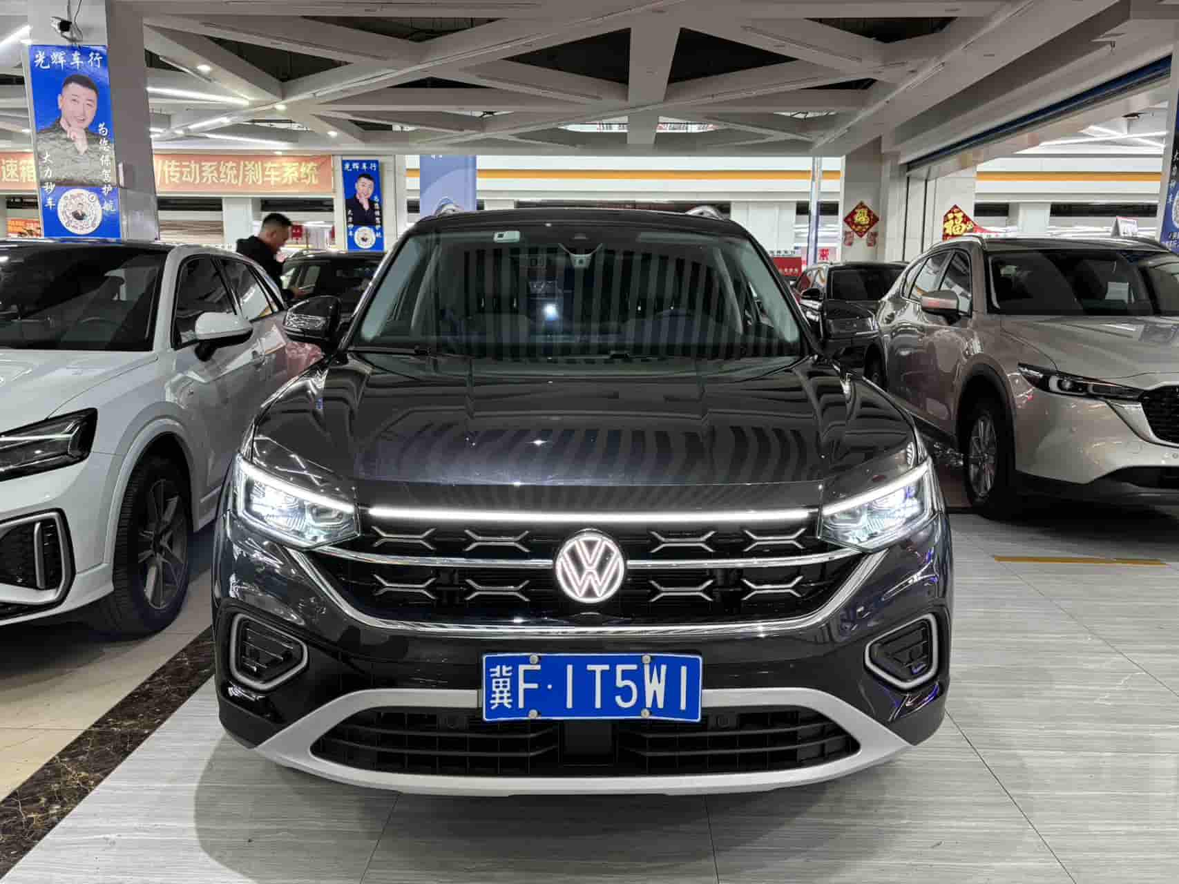 23 Volkswagen Tanyue 1.4T 280 TSI с полным приводом класса Люкс и усовершенствованной версией