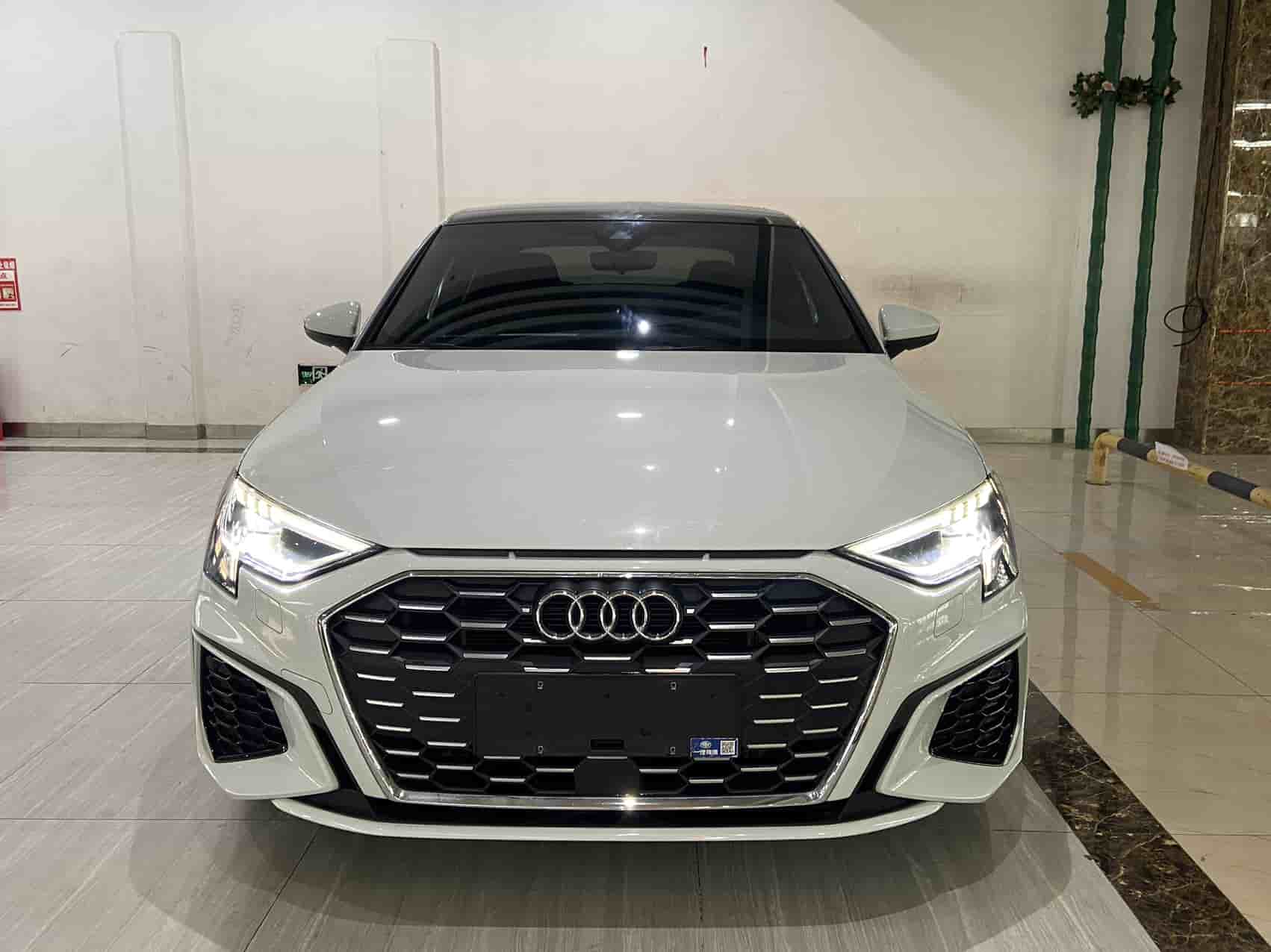 22 Audi A3L седан 35TFSI модный спортивный